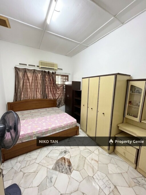 Jalan Silat Cekak 1-Storey Renovated Taman Selesa Jaya