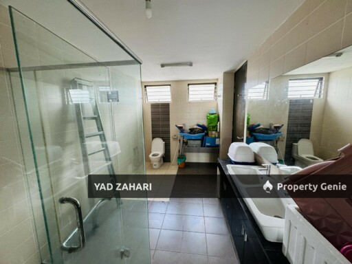 Aster Grove, Shah Alam | 3-Storey Superlink 5 Bedrooms | RM1.1M - Freehold, Below MV & Spacious Parking