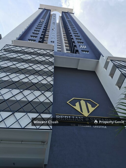 Freehold Berlin Setapak Residency, Two Parking Side by Side
