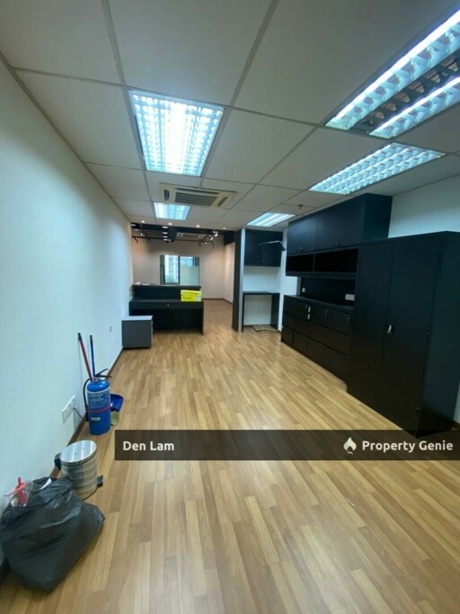 Megan Avenue 1 office KLCC For sale!! ROI 6%