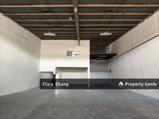 Taman Johor Jaya 1.5 Storey Factory