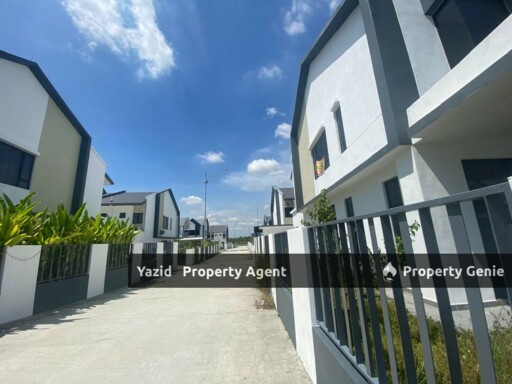 Serenia City Anisa