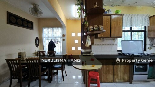 BUKIT GEDUNG