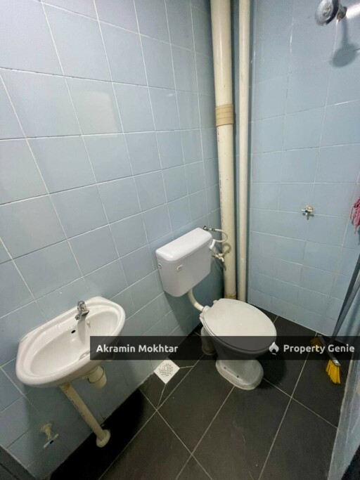 FREEHOLD, RENOVATED & 1 PARKING | LEVEL 2 Pangsapuri Rimau Perdana, Taman Bukit Kemuning, Shah Alam