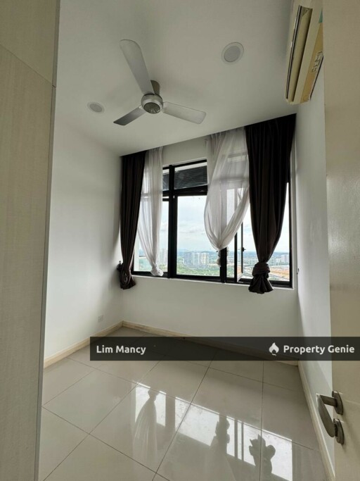 D'Pristine Medini Iskandar Puteri 3+1Bedroom Apartment For Rent