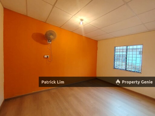 Bukit Beruang Freehold Single Storey Terrace House 4R 2B For Sale