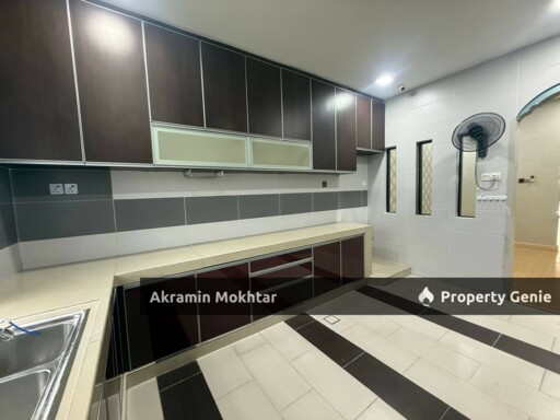 FREEHOLD, PARTIALLY FURNISHED & RENOVATED| Double Storey Terrace Bandar Puteri Klang, Jalan Gelang,Selangor