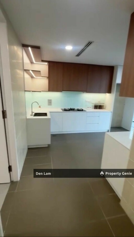 K Residences KLCC Fully Fitted house for Sale !!!