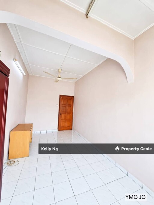 Double Sty Renovated Good Condition House At Klang Utama For Sale