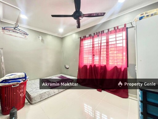 Freehold & Renovated | [End Lot] Double Storey, Taman Koperasi Cuepacs @ Kajang