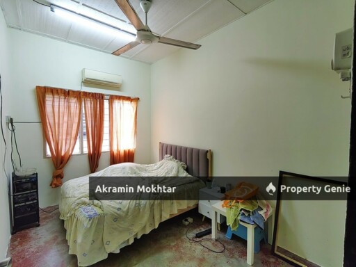Freehold | Double Storey Terrace, Jalan Mempari , Taman Seri Bayu, Meru Klang.