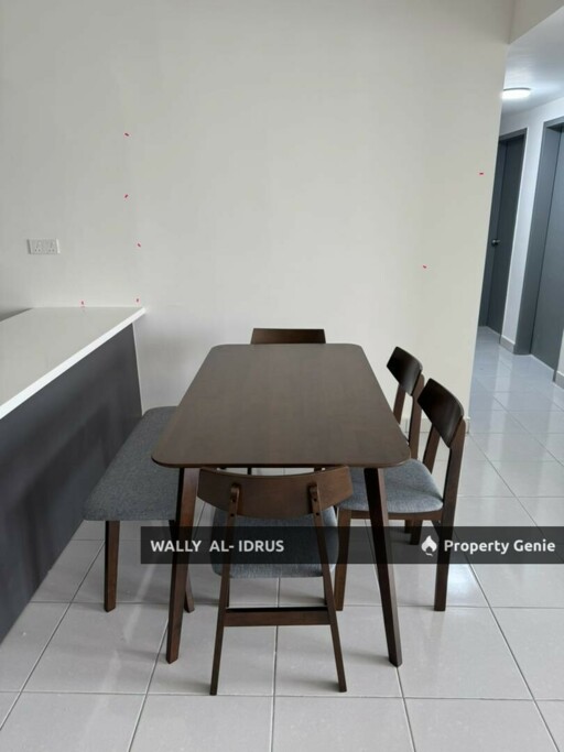 Condominium E'Island Lake Haven @ Puchong
