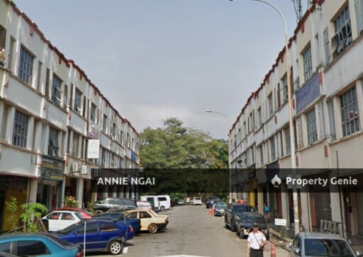 PDR 6, Kawasan Perniagaan Desa Ria, Belakong, Seri Kembangan