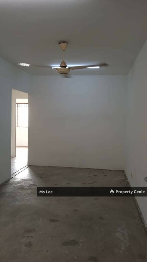 Flat Taman Suria Pendamar @ Port Klang-Blok C Tingkat 3-Ready 30/9
