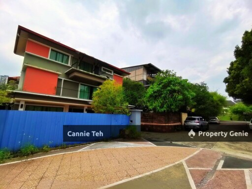 Taman Yarl (Lorong Awan Jawa) @ 5,597sf Bungalow Below Value 41%!
