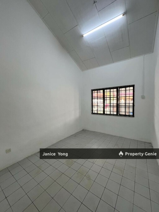 Taman Desa Cemerlang Ulu Tiram