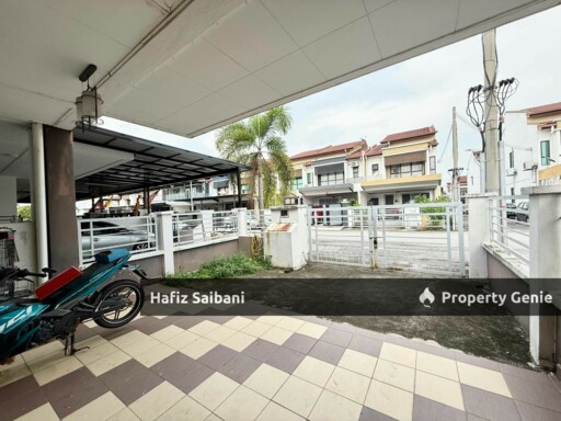 End Lot Single Storey Bandar Putera 2 Klang