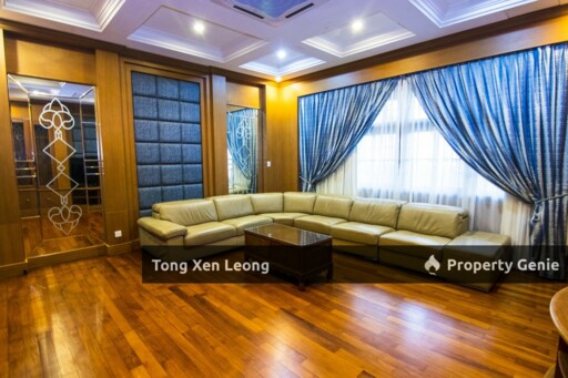 Freehold Double Storey Bungalow For Sale @ Ujong Pasir