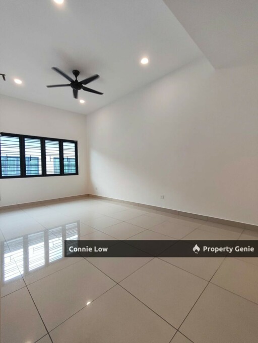 Bandar Seri Botani Freehold Guarded 2.5 Storey Terrace House
