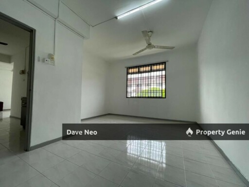 Sri Awana TownHouse • 3 Beds 2 Baths • Partial Furnished • Level 3