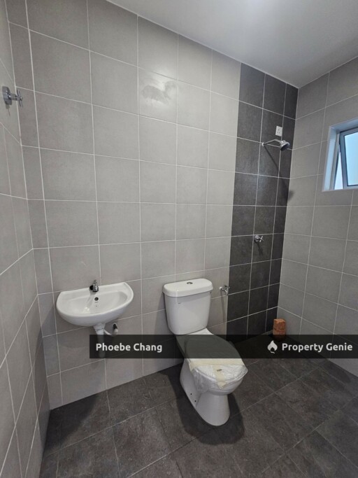 Freehold Affordable Double Storey Terrace House For Sale @Chemor, Perak