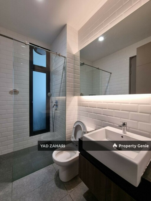 Shaftsbury Condo, Cyberjaya | RM2000 - Fully Furnished, High End Condo & Strategic Location