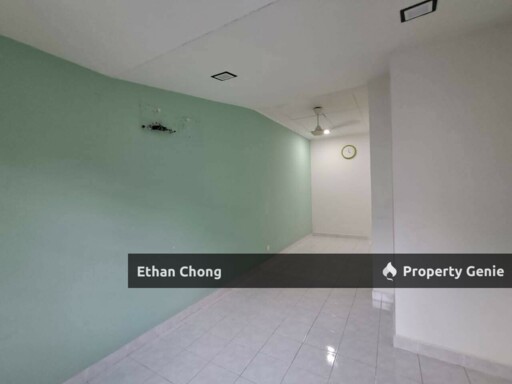Double-storey Terrace House for Sale at Taman Bukit Subang