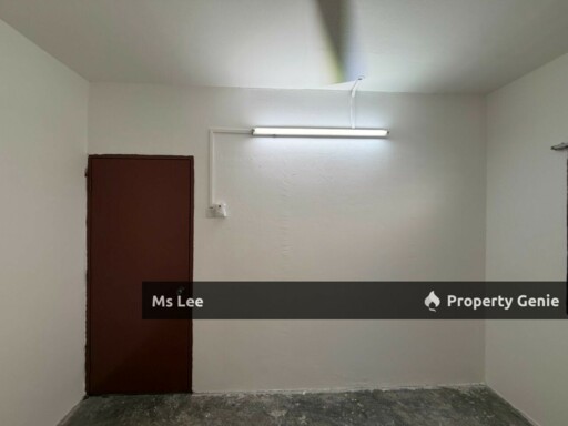 Pangsapuri Bandar Bukit Tinggi 2-Klang-Blok D Ground floor-Ready Now