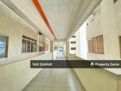 Sri Ixora Apartment, Kajang | RM300K - Freehold With Strata Ready And Semi Furnished Unit