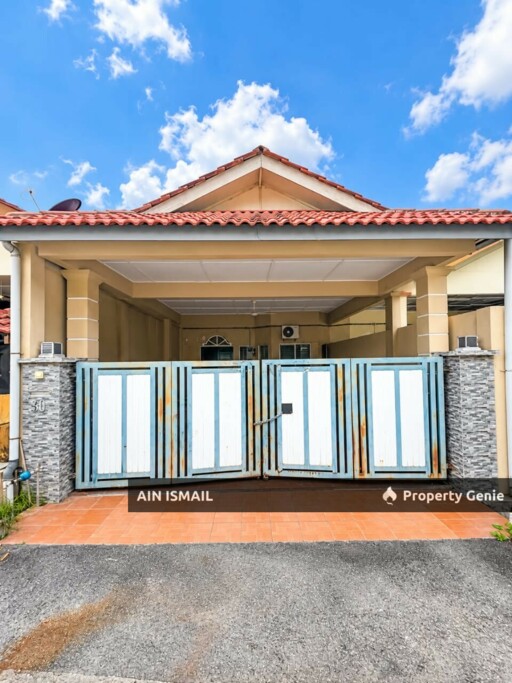 [FULLY RENOVATED] TERES SETINGKAT TAMAN KRISTAL, SUNGAI KARANG DARAT, KUANTAN