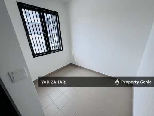 Elmina Green 7, Shah Alam | 2-Storey Terrace 5 Bedrooms | RM1.5M - Endlot, Brand New, Extra Land Back and Side