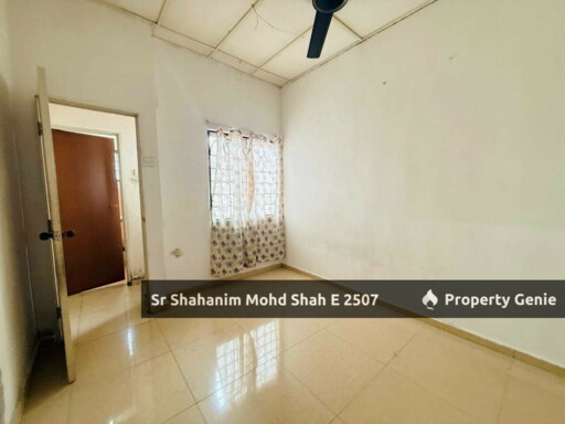 Facing Open Double Storey Taman Garing Utama, Rawang