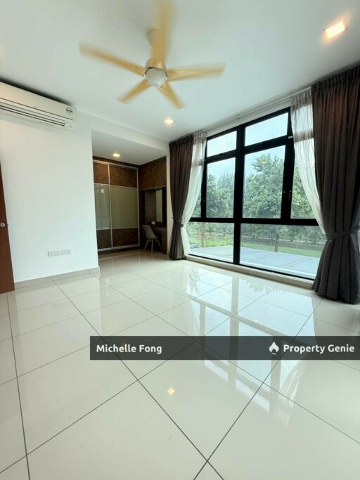 Opal @ Mutiara Mas / Mutiara Rini / 3 Storey Cluster / Renovated / With Lift / Unblock Garden View