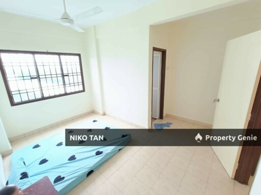 Apartment Bayu Puteri 3 Corner Unit For Rent