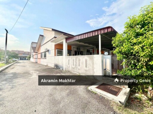 End Lot | Single Storey Terrace, Taman Salak Impian @ Sepang