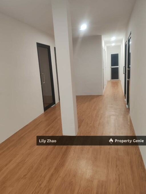 Office Room for Rent, 400 sqft, Private Toilet, Newly Renovated, Prime Area, 2nd Floor Grand Plaza Putatan 5 Town, Kota Kinabalu