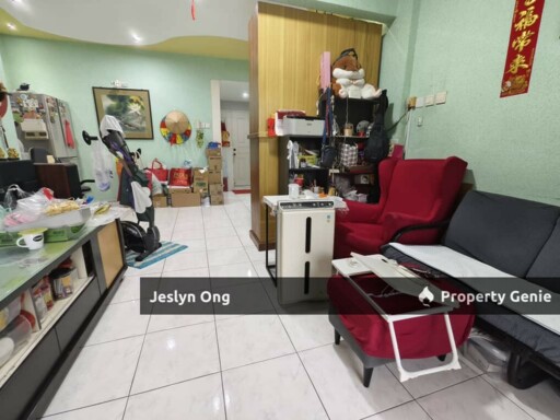 2 Bedrooms Apartment at Permas Jaya for Sale