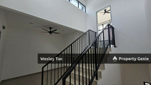 New Cheng 2 Storey Terrace Gated Community 20x70 Freehold 4rooms Bare