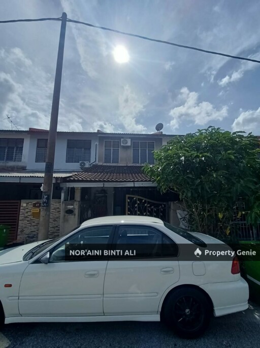 Rumah Teres 2 tingkat Indera Mahkota 2, Kuantan