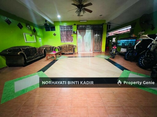 TERES SETINGKAT INDERA SEMPURNA, END LOT KUANTAN(FULLY RENOVATED)