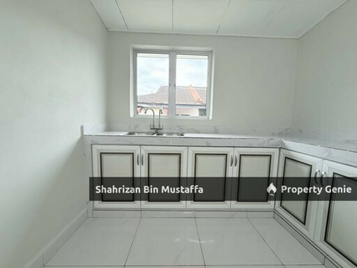 International Lot, End Lot, Taman Sri Saujana, Kota Tinggi, Johor