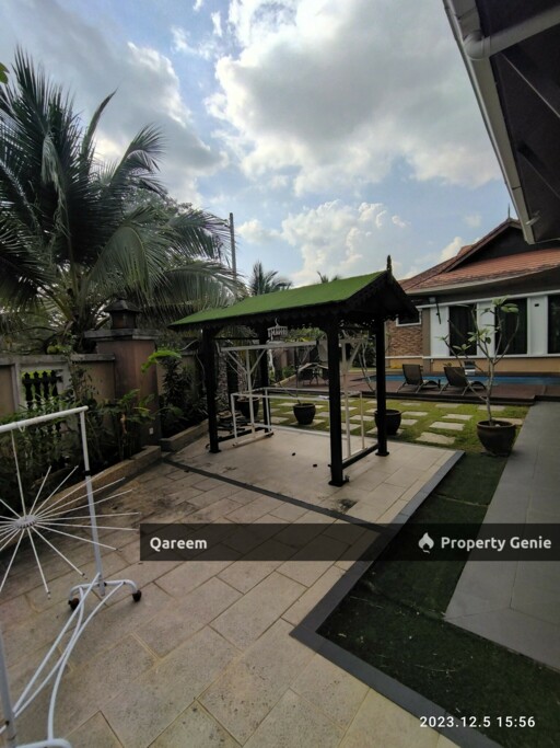 {Private Pool] Bungalow House Freehold Batang Kali. Selangor