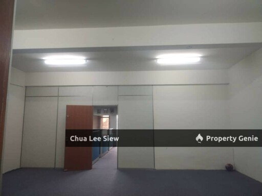 🌸For RENT Shoplot ( level 3 ) 📍Jalan Suria 3