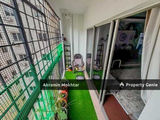 Freehold, Corner Unit & 1 Parking | Kenangan View Apartment, Taman Bukit Kenangan, Kajang Selangor.