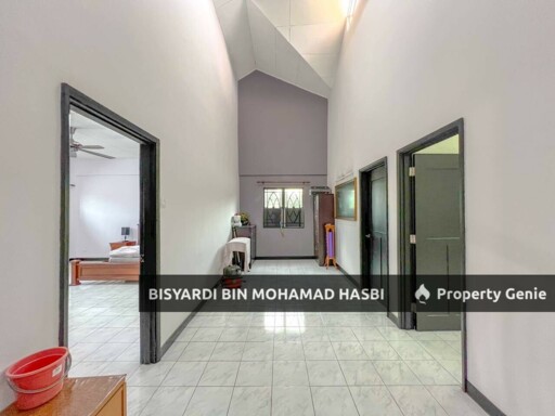 CORNER LOT 2 STOREY TERRACE, JALAN SUNGAI BURUNG, BUKIT RIMAU KOTA KEMUNING, SHAH ALAM .