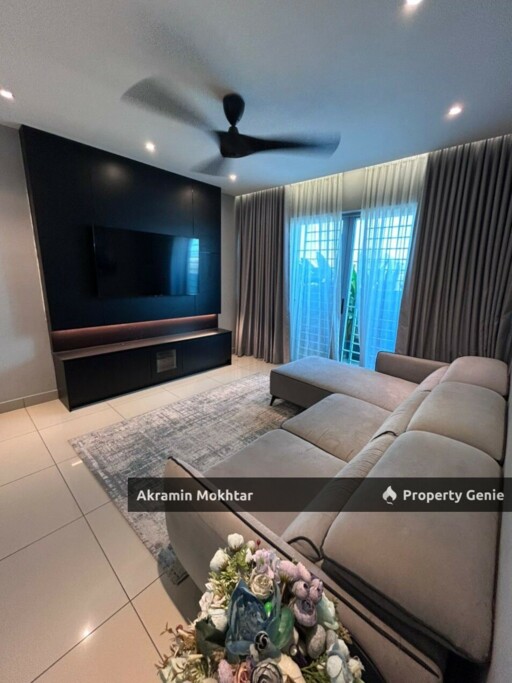 Freehold, FullyFurnished, Renovated & 2 Patking | Residensi Sutera 7, Kajang