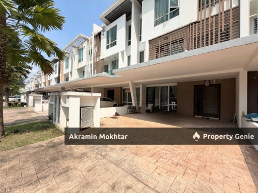 FREEHOLD! 3 Storey Superlink, Cassia Garden Residence, Cyberjaya
