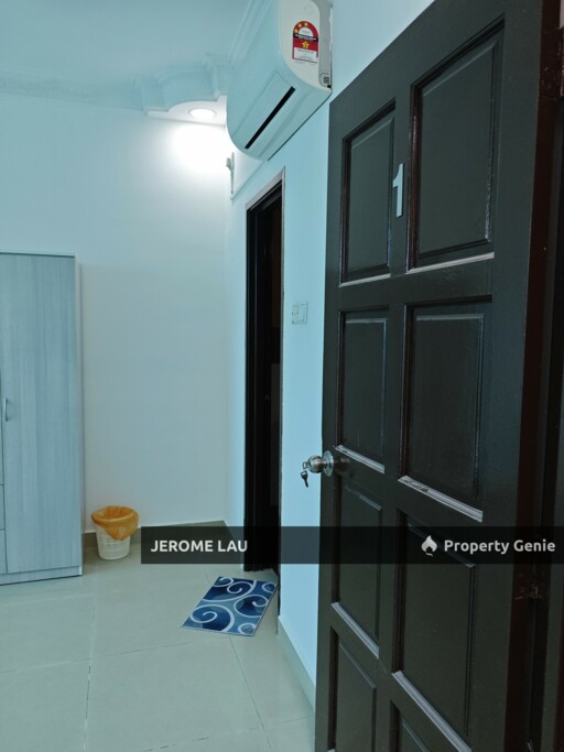 Master Room for Rent Kipark Kip Villa Tampoi near Paradigm Mall