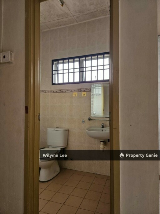 🏡 2-Storey Terrace House @ Taman Kajang Perdana – For Sale - Taman Kajang Perdana 💰 Asking Price: RM540,000 (Negotiable) 🔑 Property Details:  Double Storey Terrace House 4 Bedrooms | 3 B