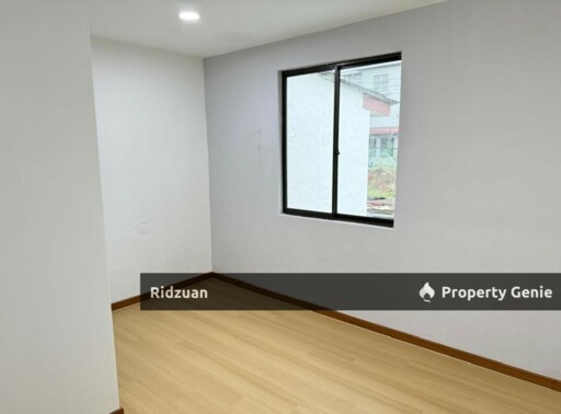 Double Storey Low Cost, Taman Desa Jaya,Johor Bahru